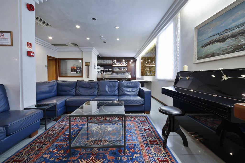 Hotel Sunset Rimini Ngoại thất bức ảnh