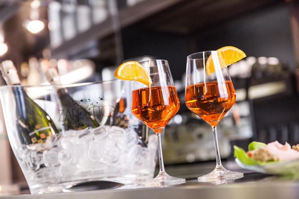 Hotel Sunset Rimini Ngoại thất bức ảnh
